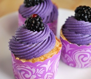 Blackberry Angel Food Cupcakes from FakeGinger.com